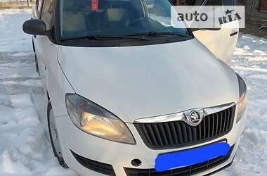 Skoda Fabia  2013