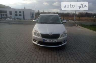 Skoda Fabia  2014