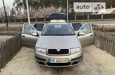 Skoda Fabia  2005