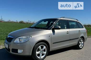 Skoda Fabia  2008