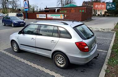 Skoda Fabia  2010