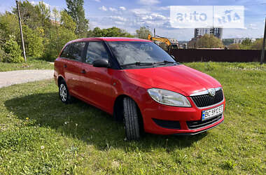 Skoda Fabia  2010