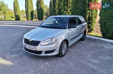 Skoda Fabia  2010
