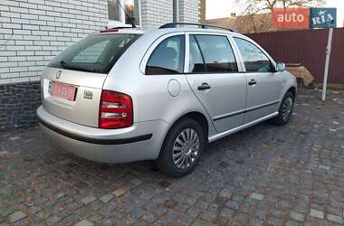 Skoda Fabia  2004