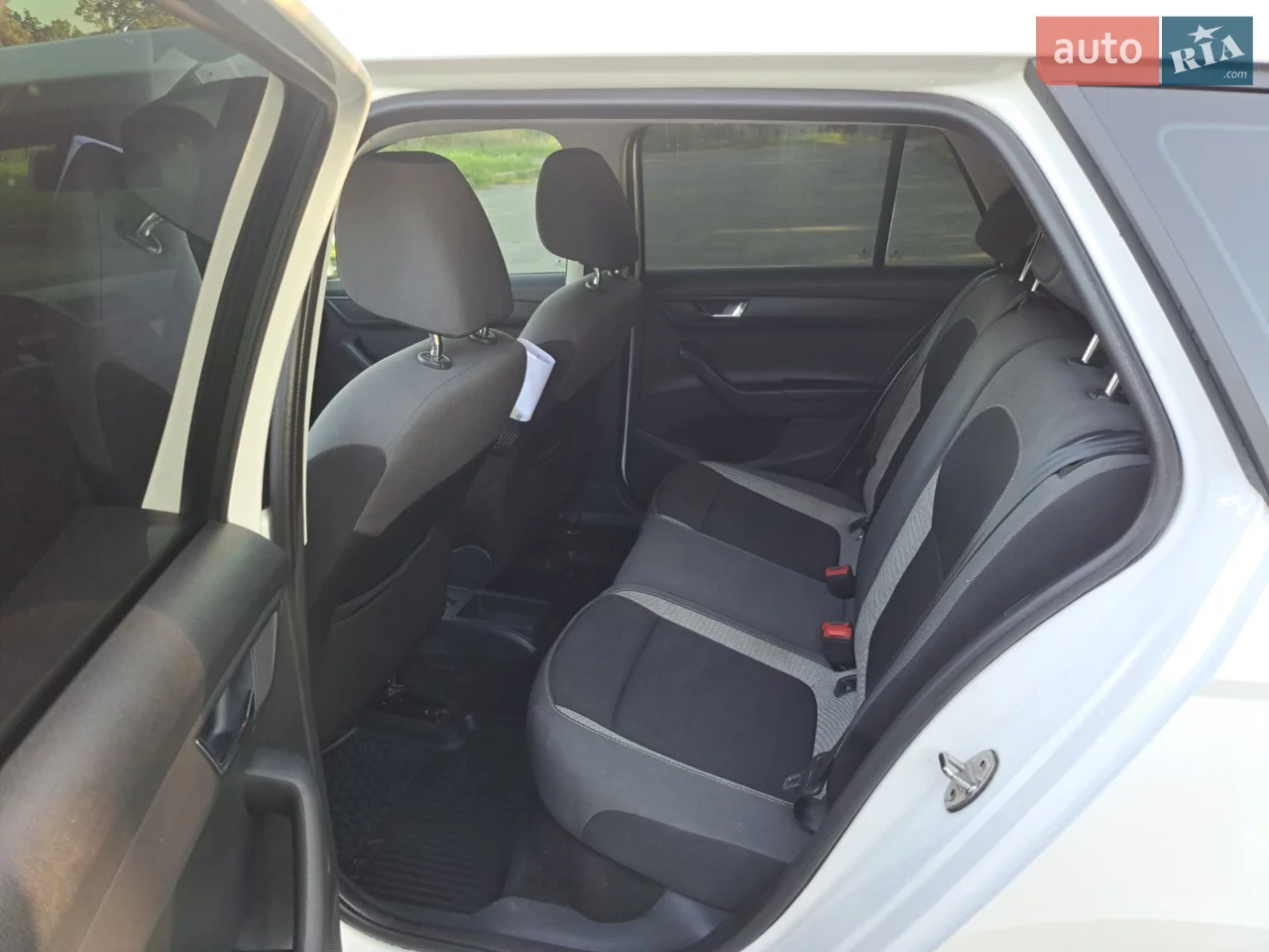 2016 Skoda Fabia - мініатюра 5