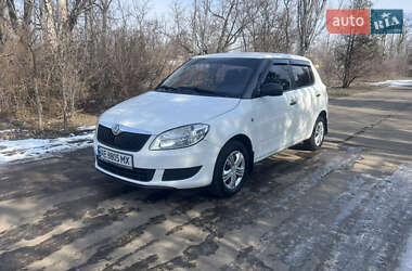 Skoda Fabia  2011