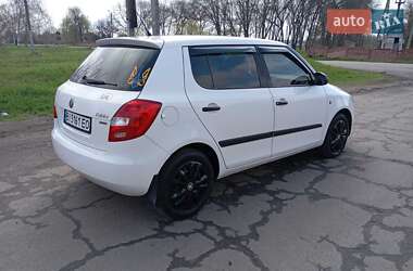 Skoda Fabia  2011