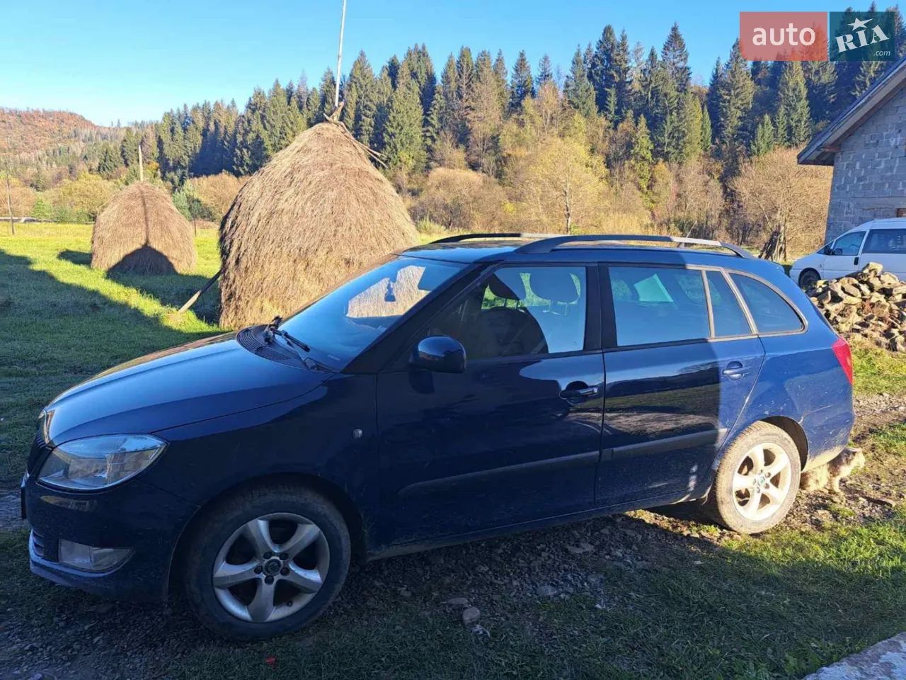 2012 Skoda Fabia - мініатюра 2