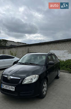 Skoda Fabia  2009