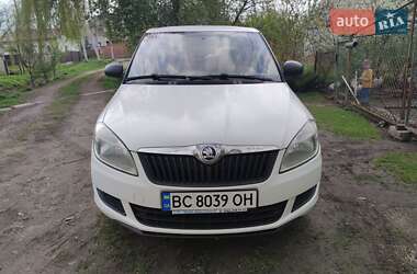 Skoda Fabia  2013