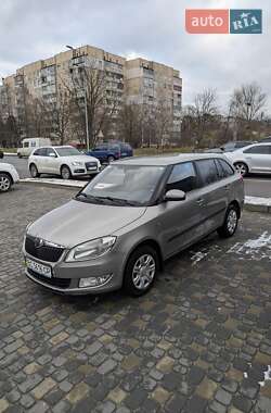 Skoda Fabia  2012