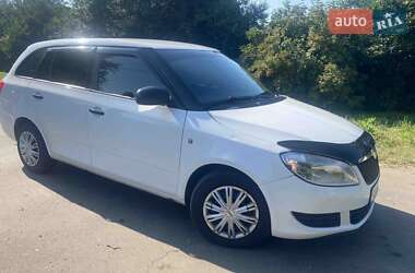 Skoda Fabia  2012