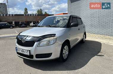 Skoda Fabia  2008