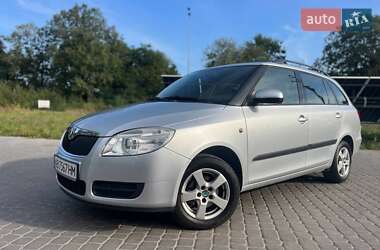 Skoda Fabia  2009