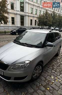 Skoda Fabia  2012