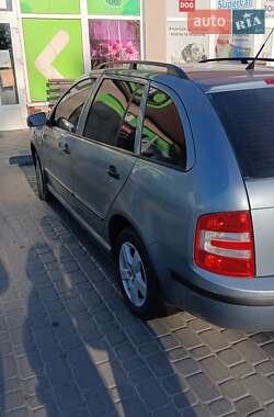 Skoda Fabia  2004