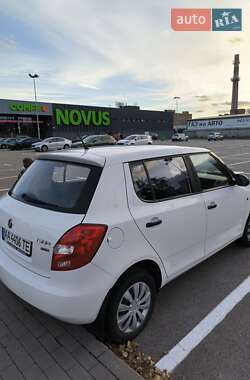 Skoda Fabia  2012