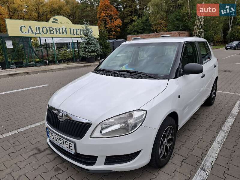Хетчбек Skoda Fabia