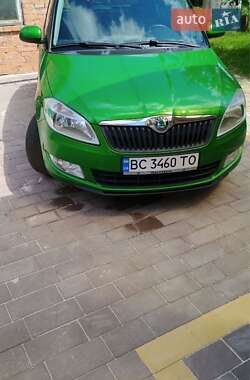 Skoda Fabia  2012