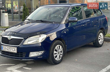 Skoda Fabia  2012