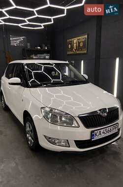 Skoda Fabia  2012