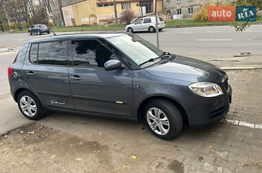 Skoda Fabia  2009