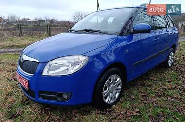 Skoda Fabia  2009
