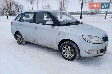 Skoda Fabia  2012