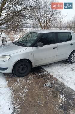 Skoda Fabia  2011
