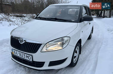 Skoda Fabia  2013