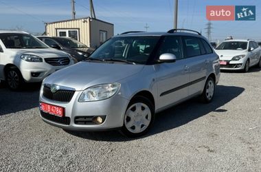 Skoda Fabia  2010