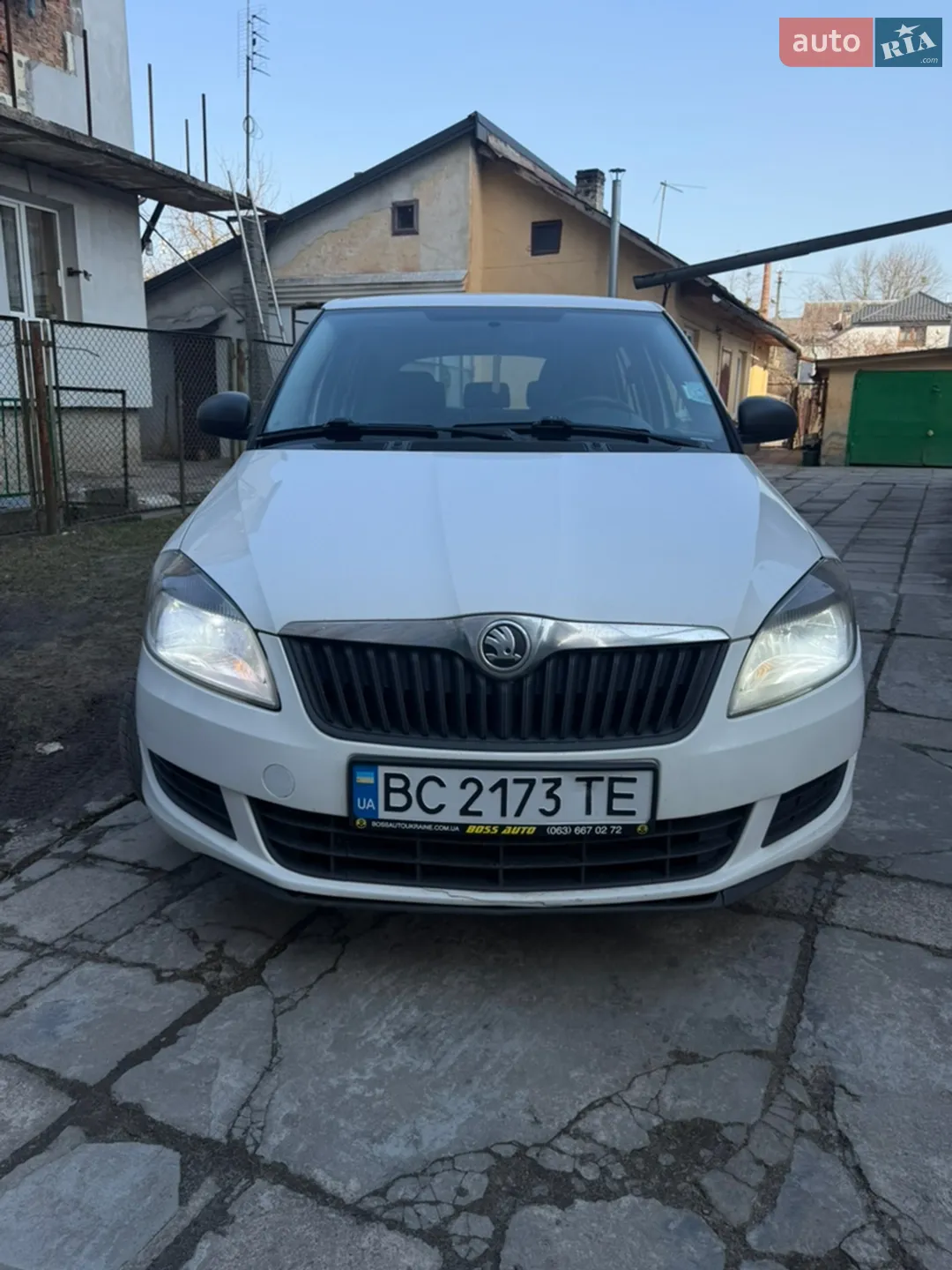 Skoda Fabia 2011 VIN TMB1SB5J4C3030777 фото оголошення 4 з 23