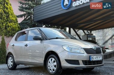 Skoda Fabia  2012