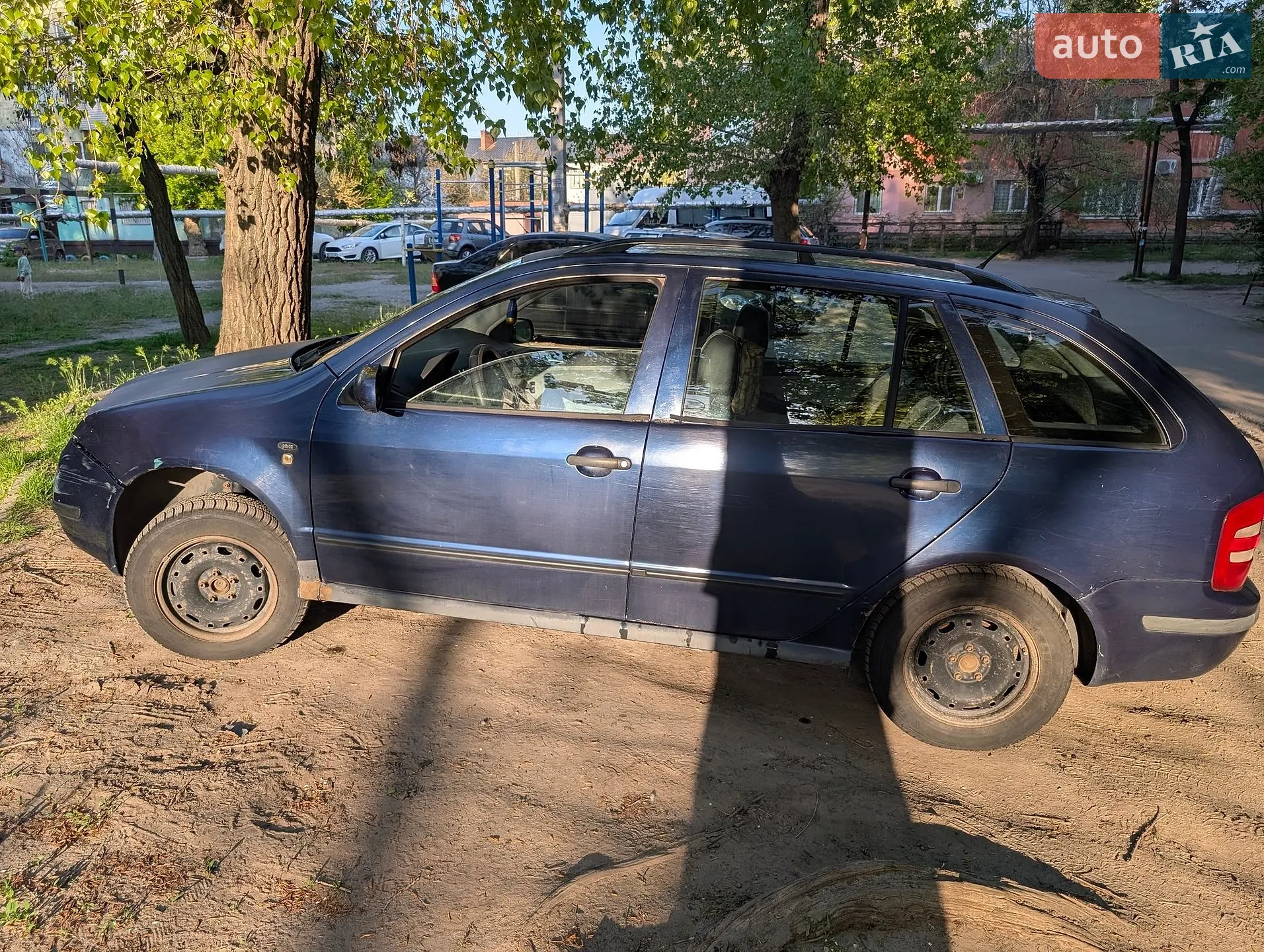 Skoda Fabia 2001 VIN TMBHB46Y823330794 фото оголошення 3 з 5