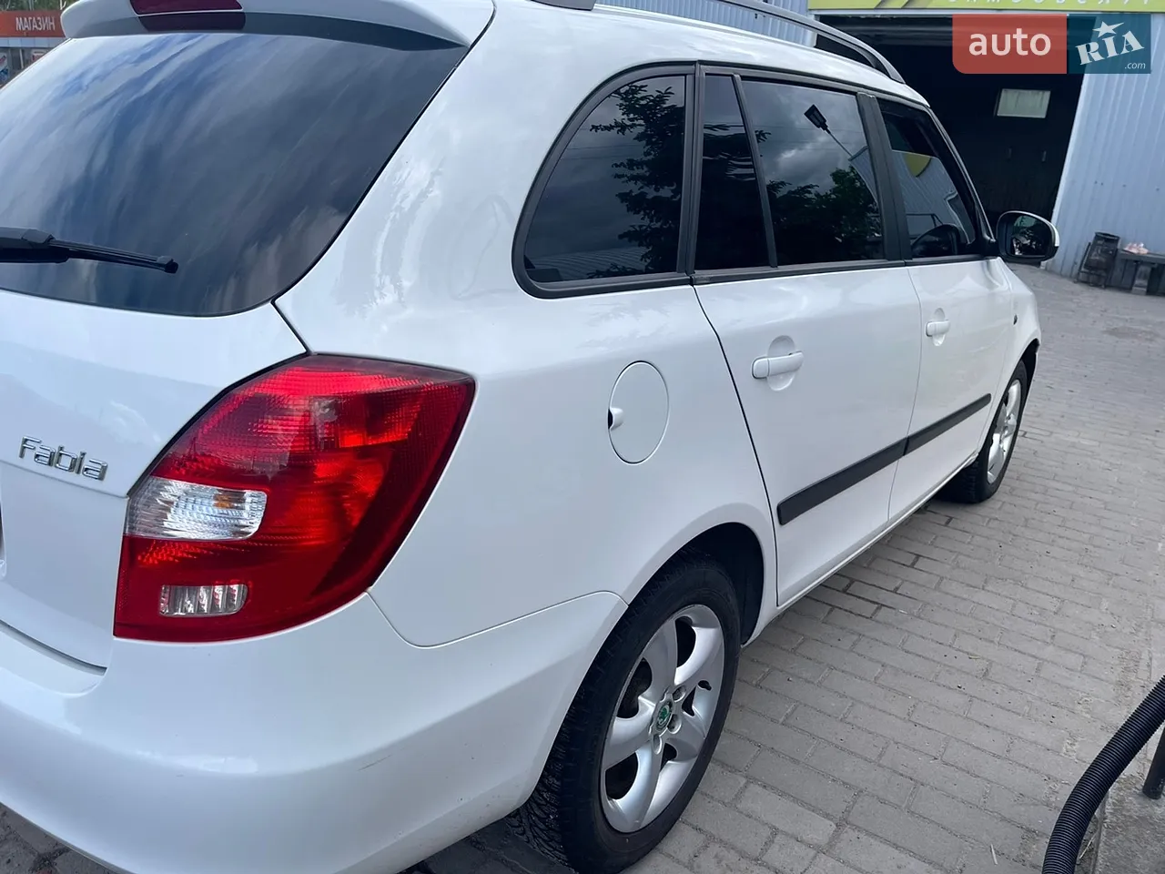 2012 Skoda Fabia - мініатюра 5