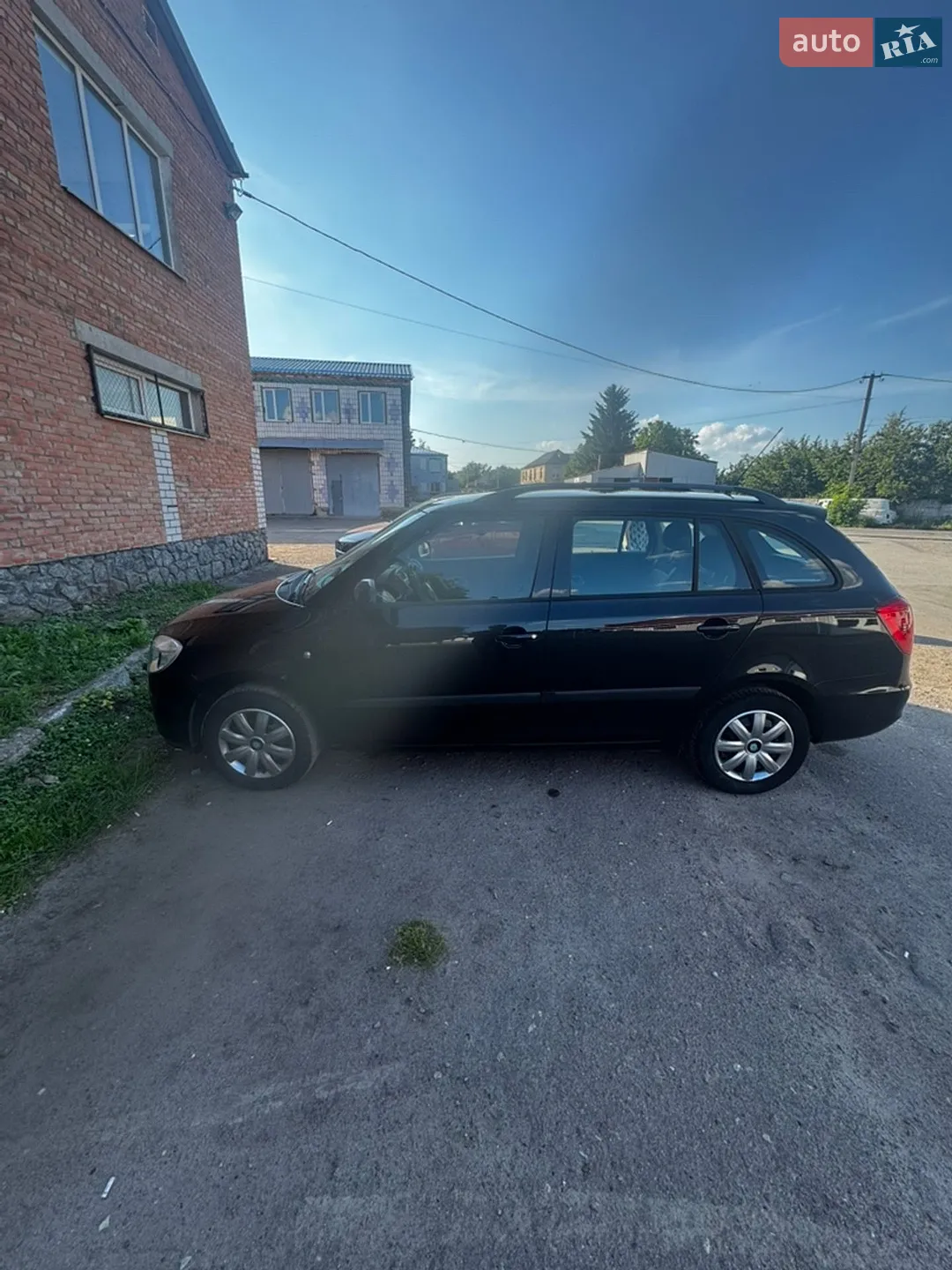 Skoda Fabia 2009 VIN TMBGC25J2A3014193 фото оголошення 2 з 12