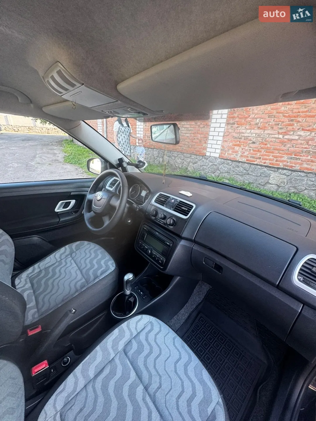 Skoda Fabia 2009 VIN TMBGC25J2A3014193 фото оголошення 5 з 12