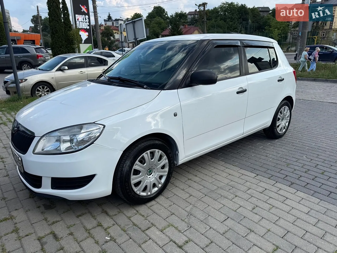 2012 Skoda Fabia - мініатюра 5