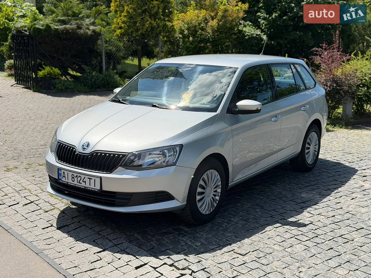 2015 Skoda Fabia - мініатюра 2