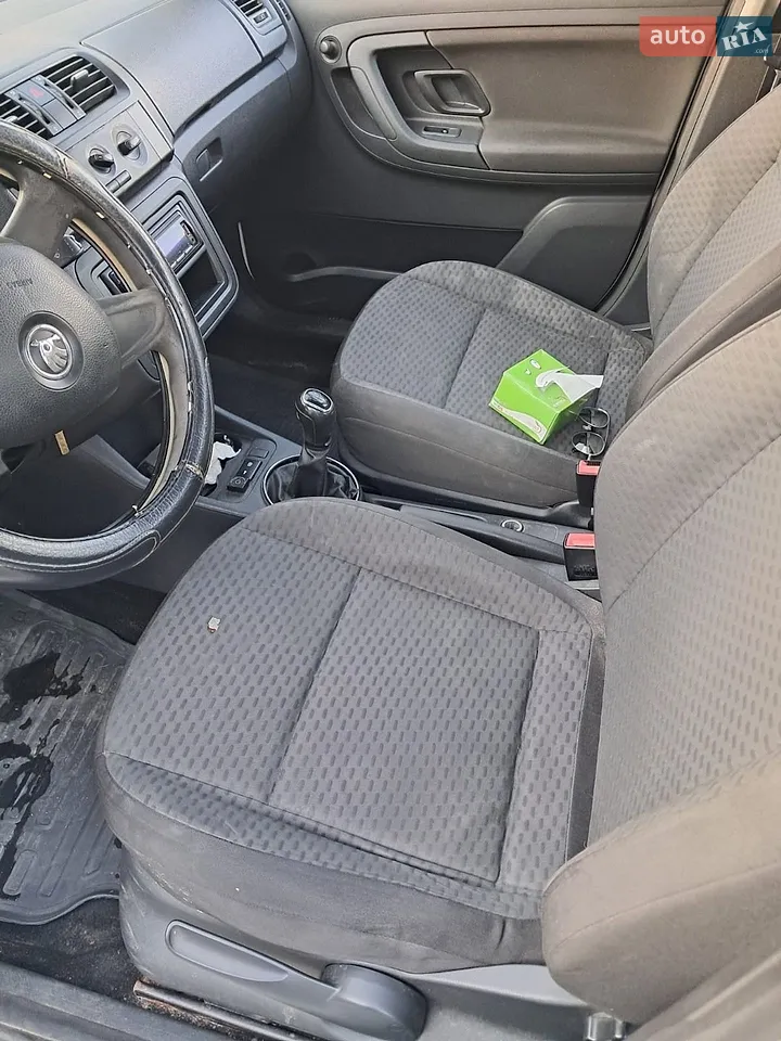 2013 Skoda Fabia - мініатюра 5
