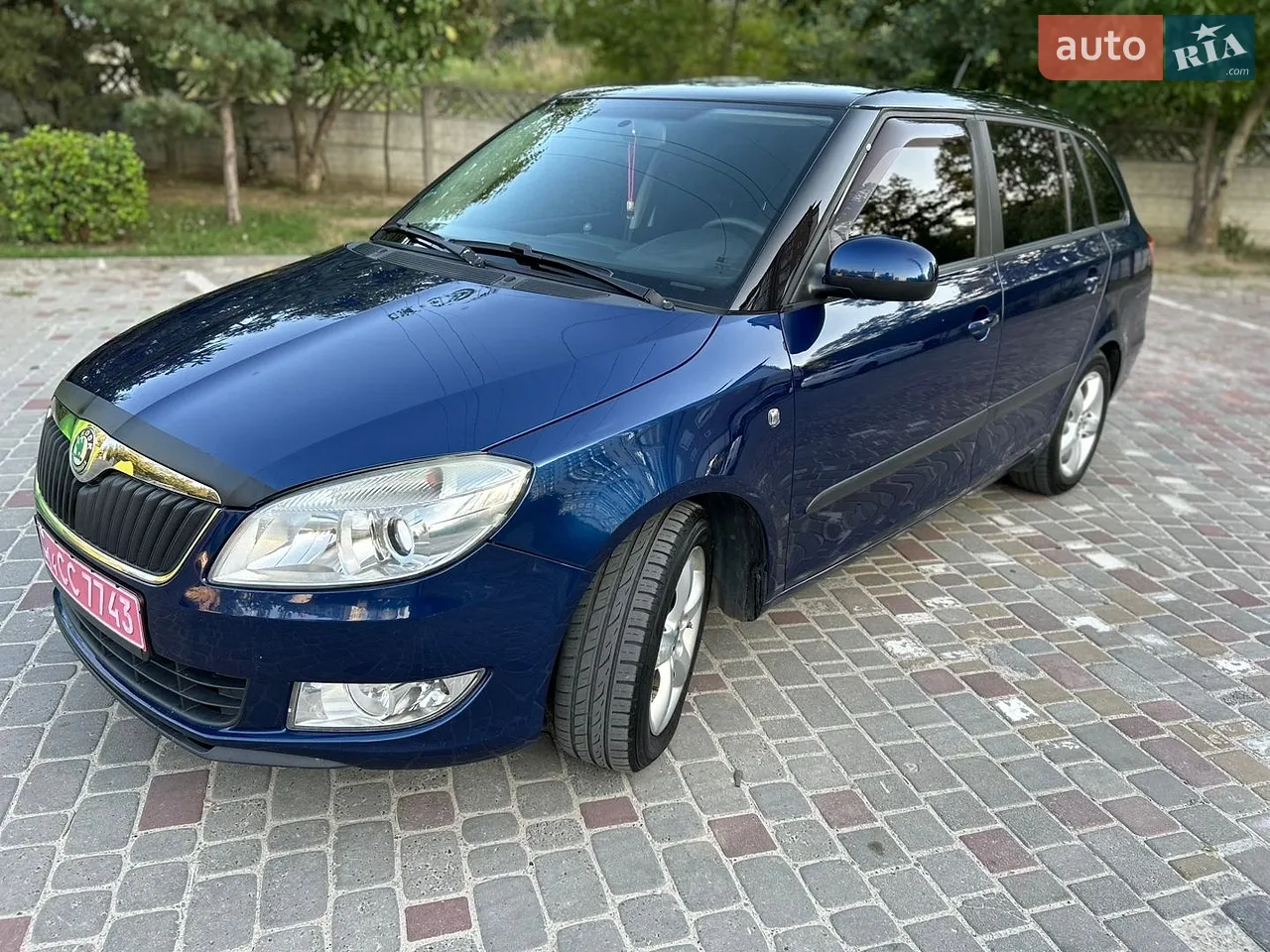 2010 Skoda Fabia - мініатюра 3