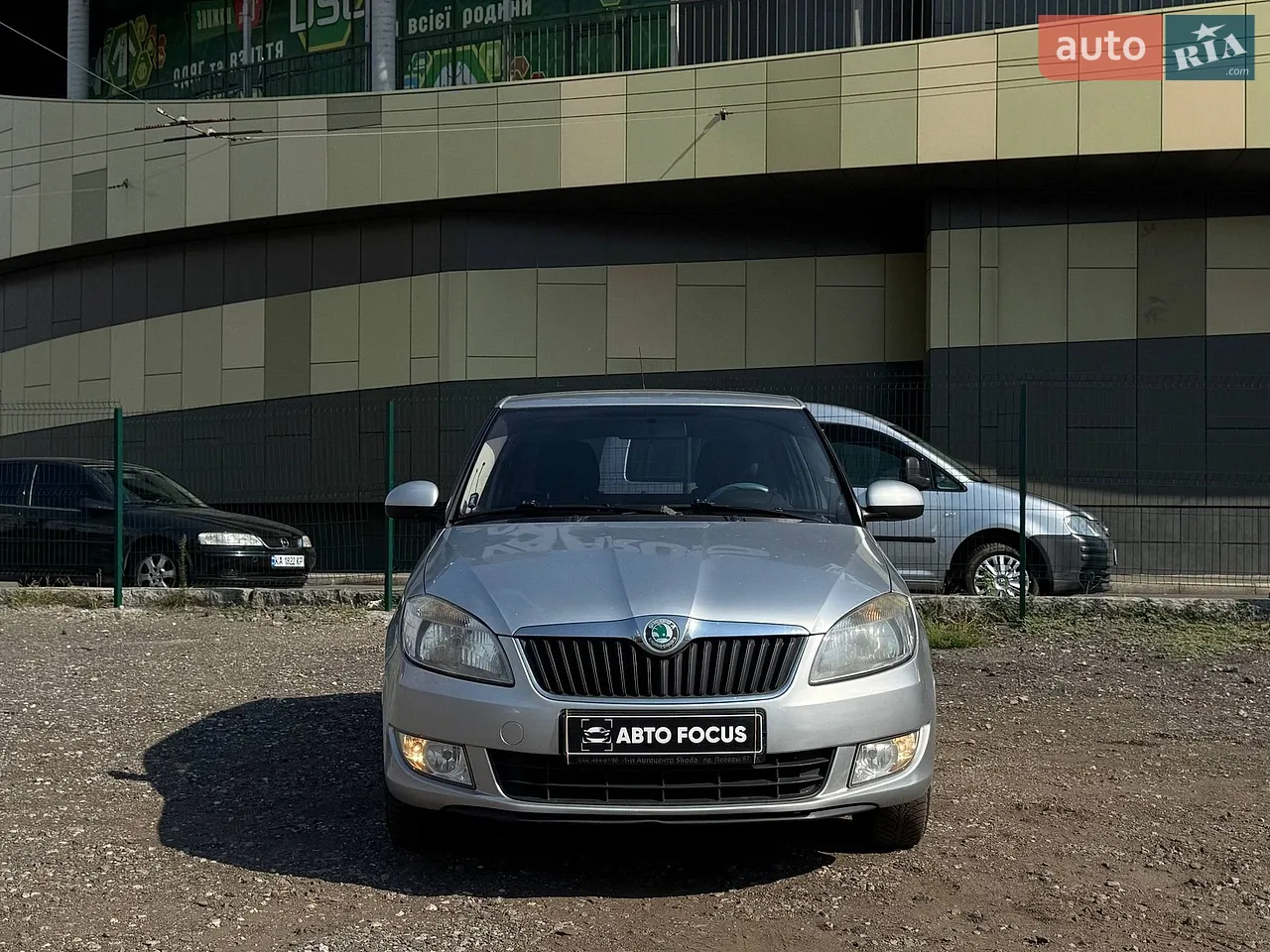 2010 Skoda Fabia - мініатюра 3