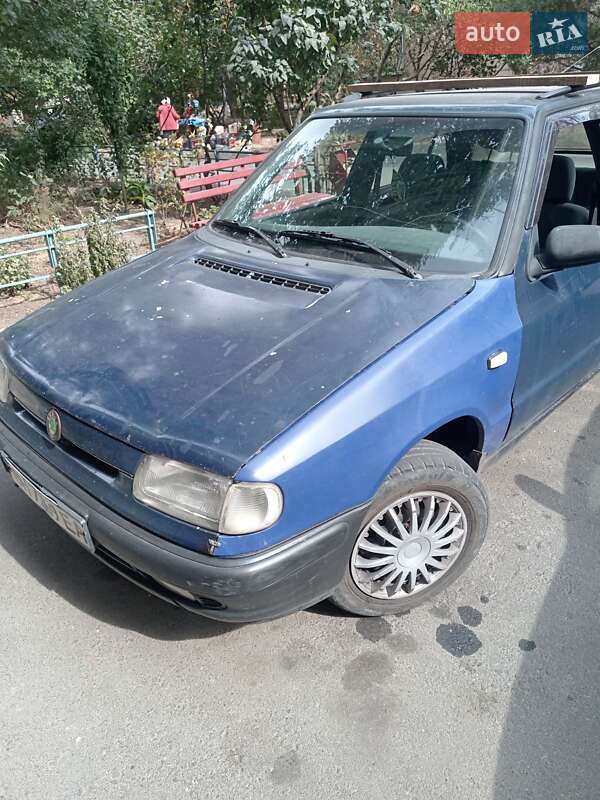 Хэтчбек Skoda Felicia