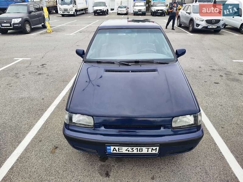 Хетчбек Skoda Felicia