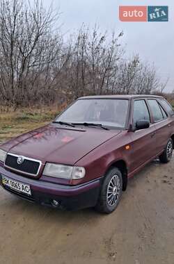 Skoda Felicia  2000