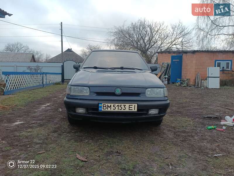 Хетчбек Skoda Felicia