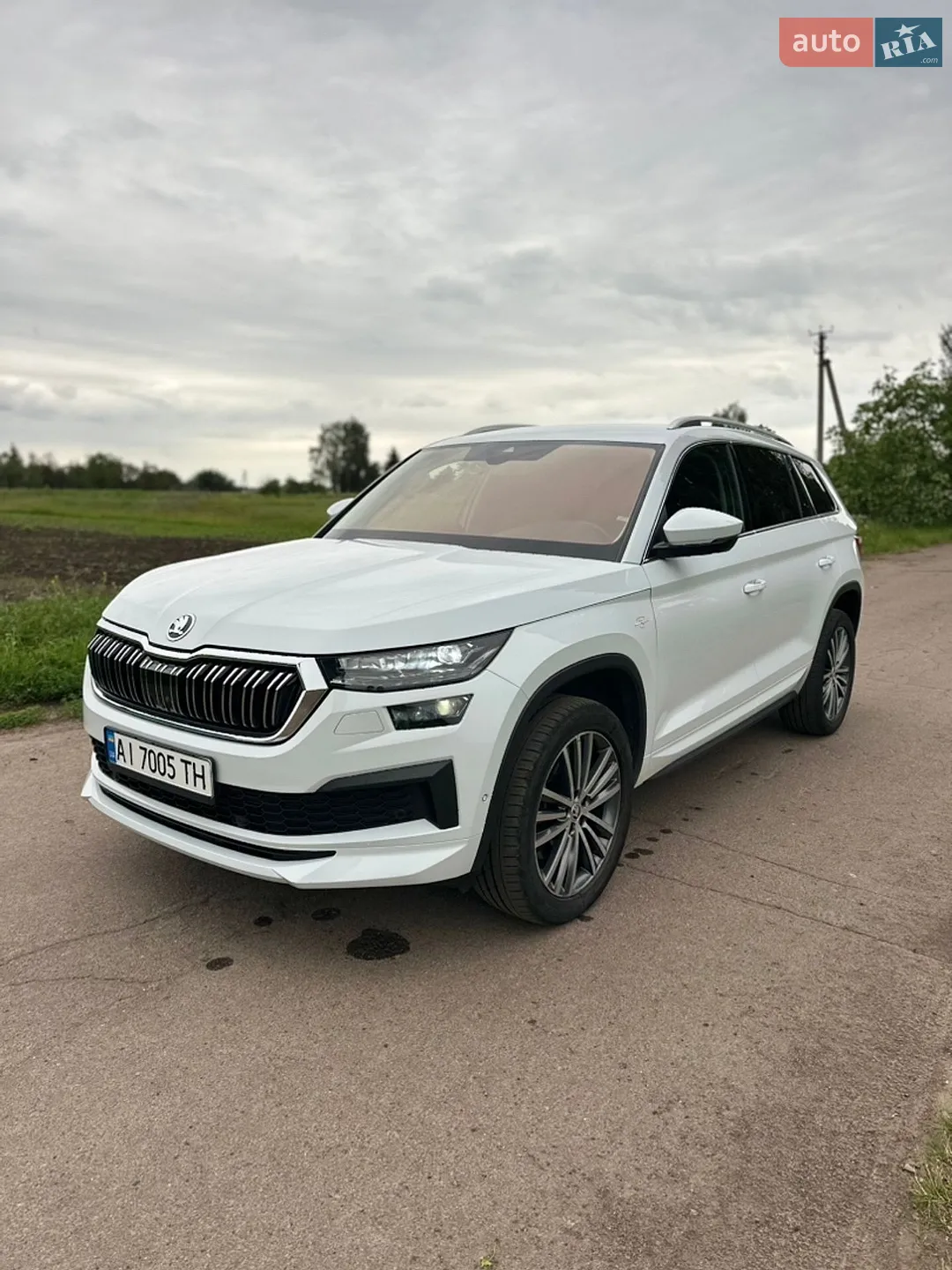 Skoda Kodiaq 2023 VIN TMBLN7NS2P8520147 фото оголошення 5 з 26