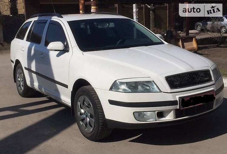 комплектацыи volvo s-40 комплектацыи volvo s-40