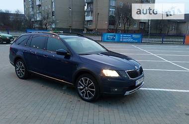 Skoda Octavia Scout  2017