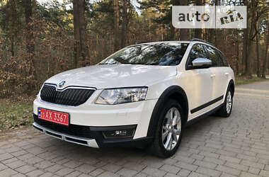 Skoda Octavia Scout  2015